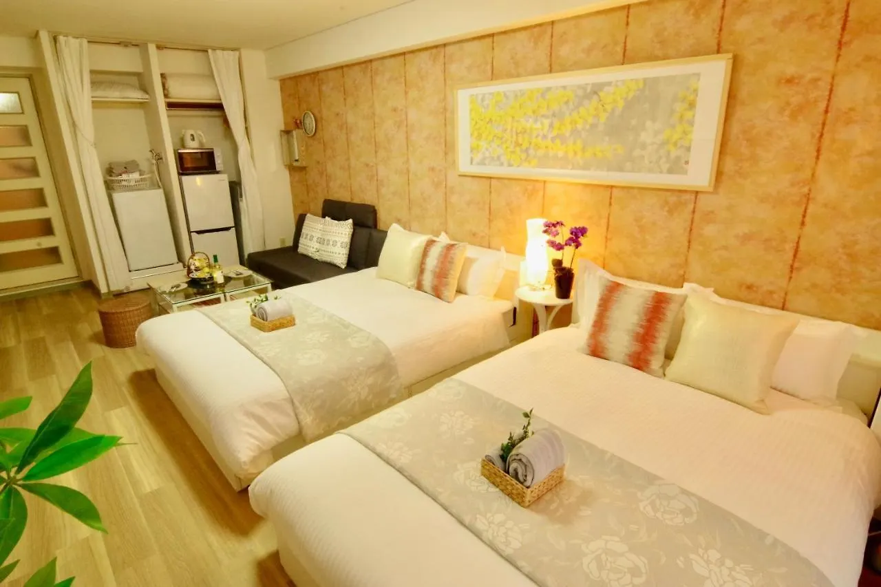 Nippombashi Art Hotel 805 Осака 0*,